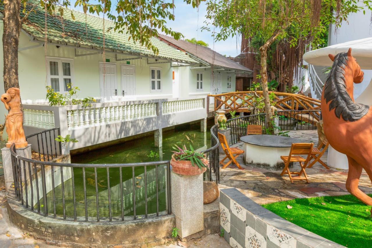Caroline Resort Вунгтау Экстерьер фото